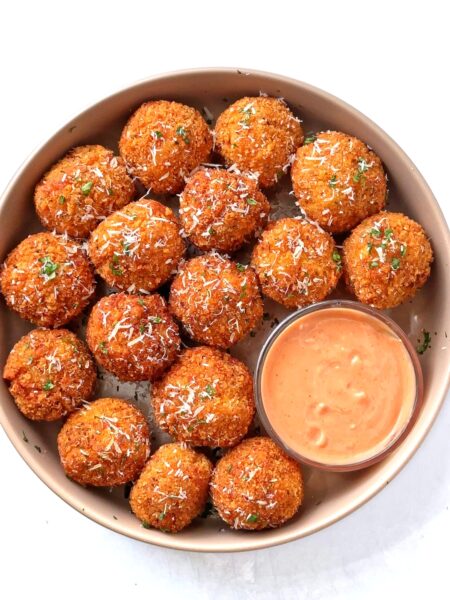 Crispy Mac & Cheese Balls