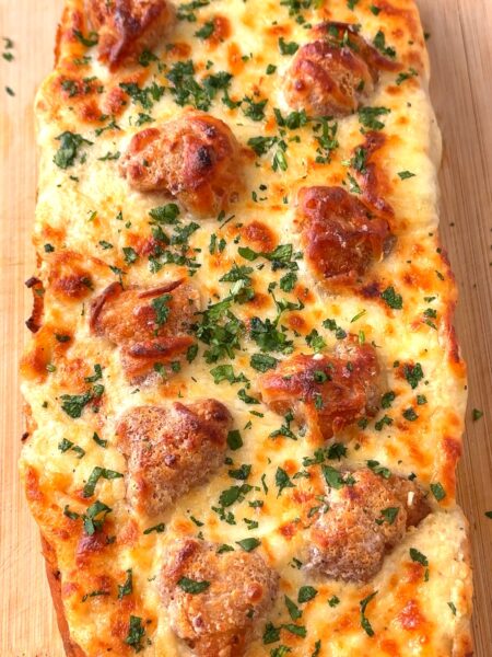 Chicken Alfredo Garlic Bread